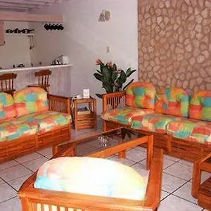 sandy-point-village.comcaribbean.com/