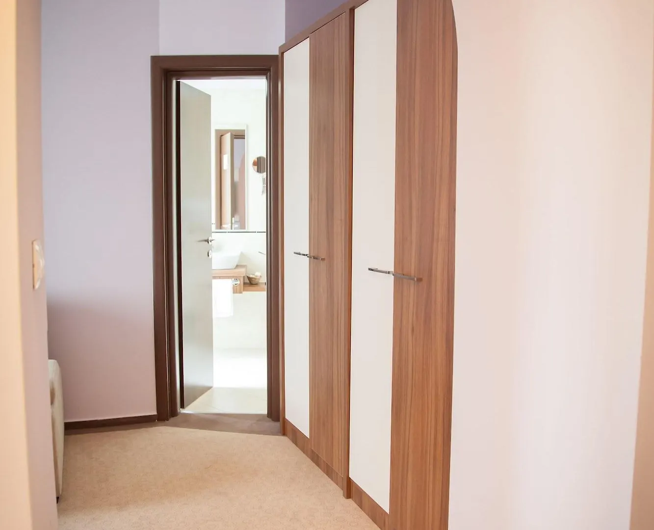 Hotel Ambasador Bukarest 4*,