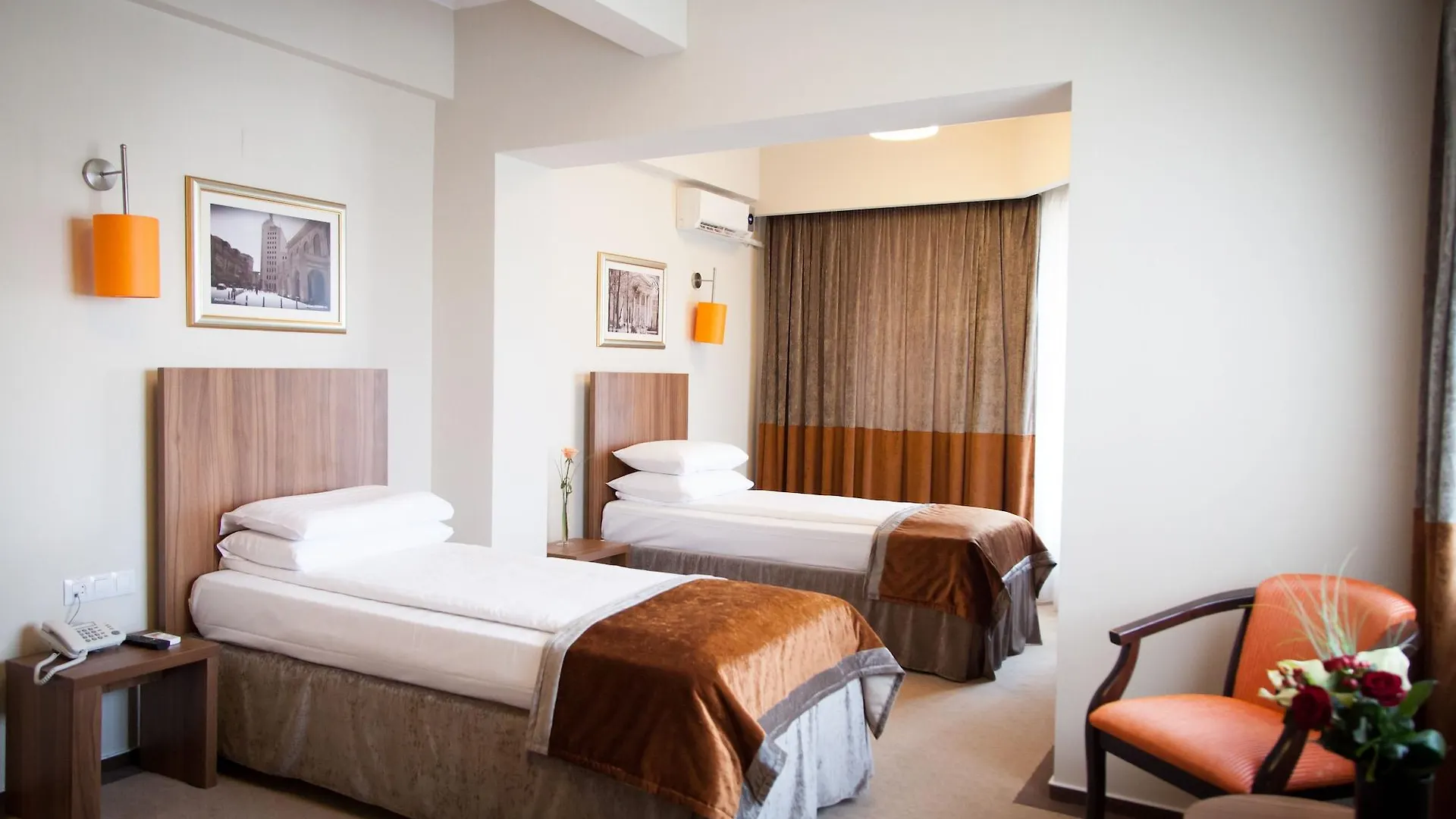 Hotel Ambasador Bucharest 4*,  Romania